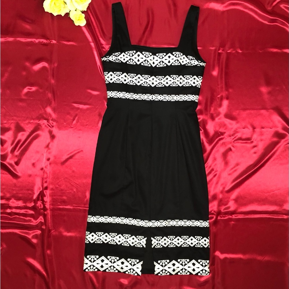 White House Black Market (WHBM) Black & White Embroidered Sheath Dress - Picture 7 of 11